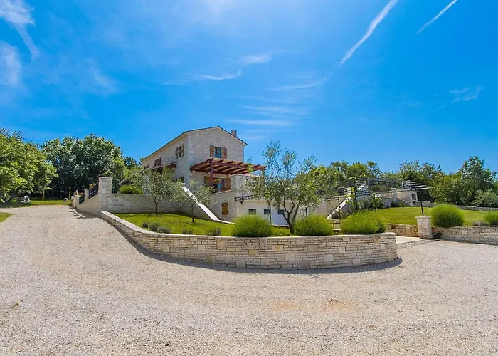 Veronika בית נופש *