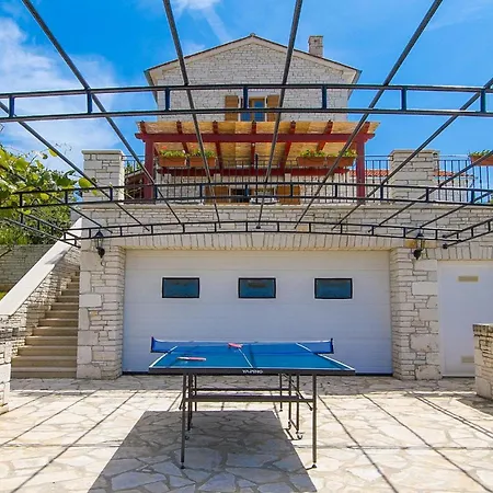 Veronika Casa de Férias Pula