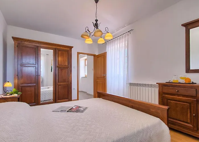 펜션 Veronika 풀라